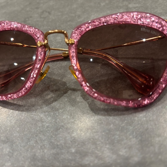 Miu Miu Glitter Sunglasses Pink Glitter - Picture 5 of 9